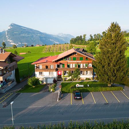 Hotel Restaurant Sunnmatt Aeschi Bei Spiez Exterior photo