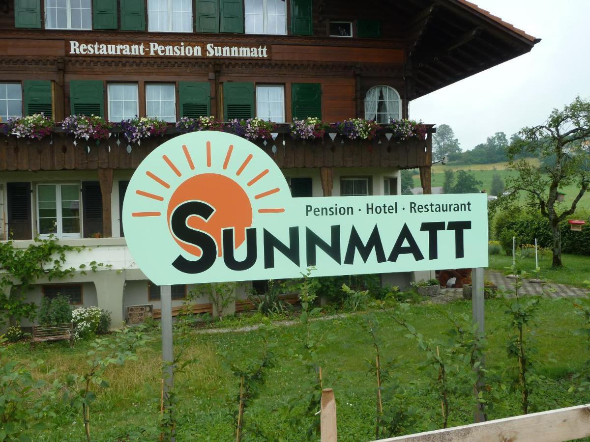 Hotel Restaurant Sunnmatt Aeschi Bei Spiez Exterior photo